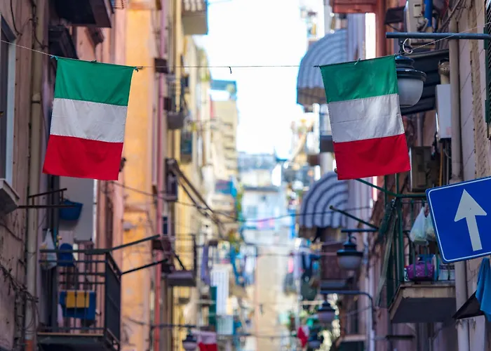 Incoming Spagnoli Tatil Evi